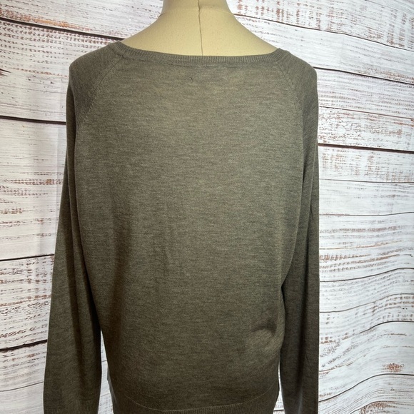 Zara Knit Wear Grey Sweater - Picture 3 of 6